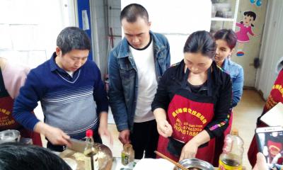 成都冒菜培訓：如何經營好一家冒菜店呢？