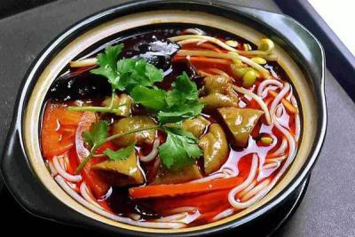 成都新都特色砂鍋米線技術(shù)培訓(xùn)機(jī)構(gòu)哪里正宗？