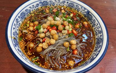 酸辣粉培訓(xùn)學(xué)習(xí)多久？   酸辣粉培訓(xùn)學(xué)習(xí)多久？